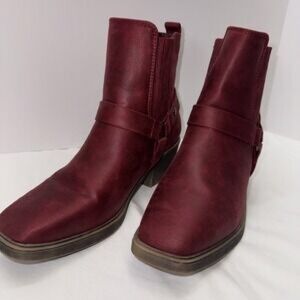 Men's Burgundy Leather Ankle Boots - Classic Pull-On Style